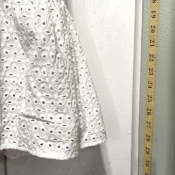 CAT & JACK Eyelet Sleeveless White Girls Summer Tiered Ruffle Dress Medium 7 8 - Picture 4 of 10